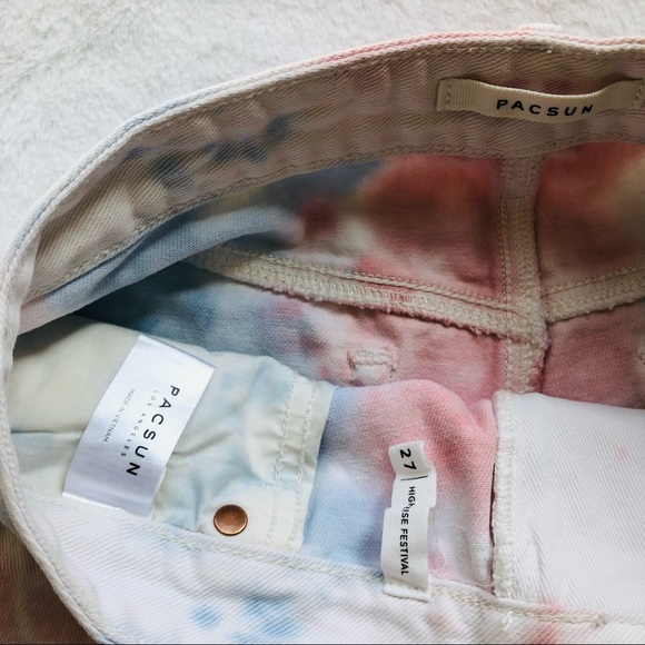 PacSun High Rise Festival Tie Dye Shorts 27 - Picture 3 of 3